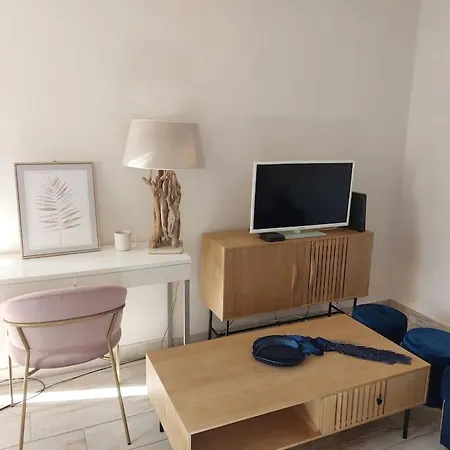 Casa Tropicana بيت للعطل